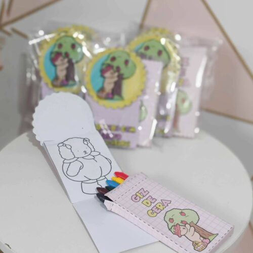 Bloquinho de Colorir Personalizado com Giz – Lembrancinha Infantil